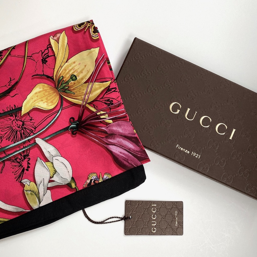 New Gucci Scarf Iconic Floral Print Silk Wrap with Gucci Gift Box - Picture 1 of 15